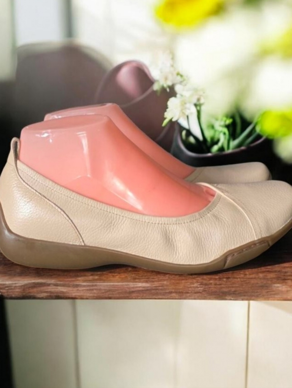 AUDITIONS (9) Creme/Ivory Leather Slip In Travel Casual Shoe